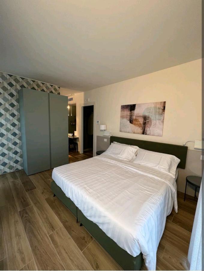 A&G Suites Парма Екстер'єр фото